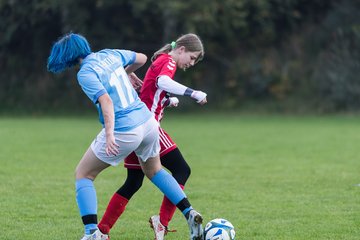 Bild 236 - wBJ TuS Tensfeld - SV Fortuna St. Juergen